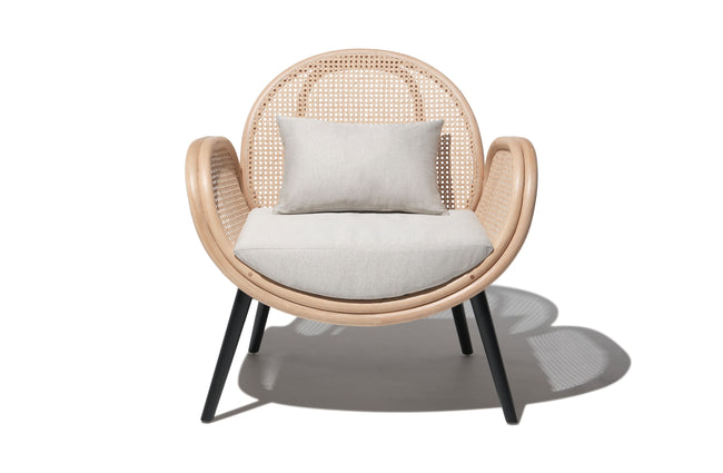 Beautiful discount lounge chairs