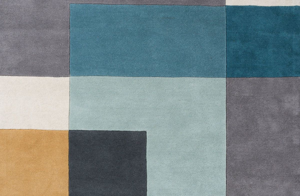 Ometri Rug - Aqua / 5'7